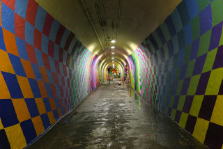 Illustration for article titled This Subway Tunnel Looks Like A Portal To A Psychedelic Fantasy World